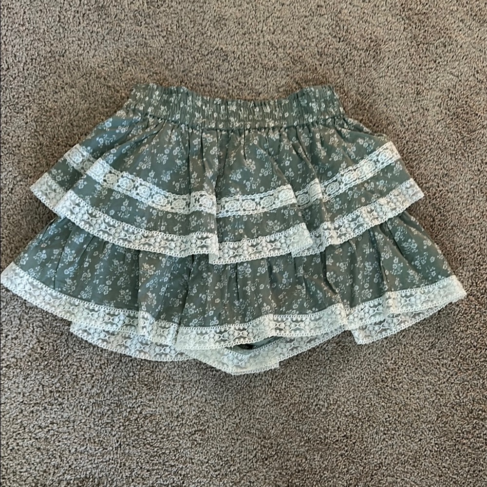 Altar’d State Raleigh Lace Ruffle Shorts